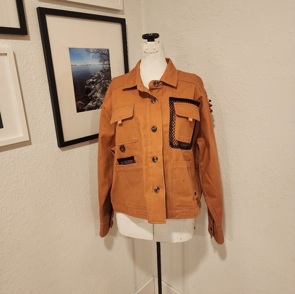 Wondery Ryan Cargo Shirt Jacket in a rust or orange cotton twill. - Picture 3 of 10